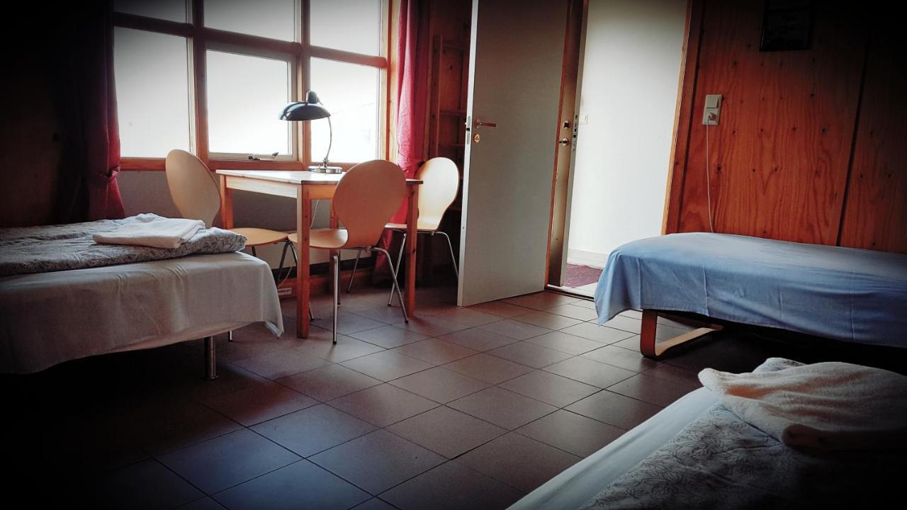 Brekkulaekur Guesthouse Hunathing Vestra Esterno foto